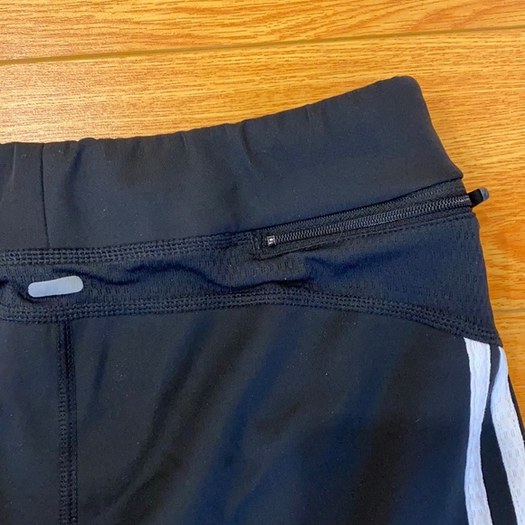 Adidas Capris Women’s - Picture 3 of 3